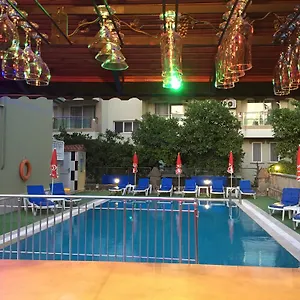 club-ege-apart-hotel.aegeanhotels.net/